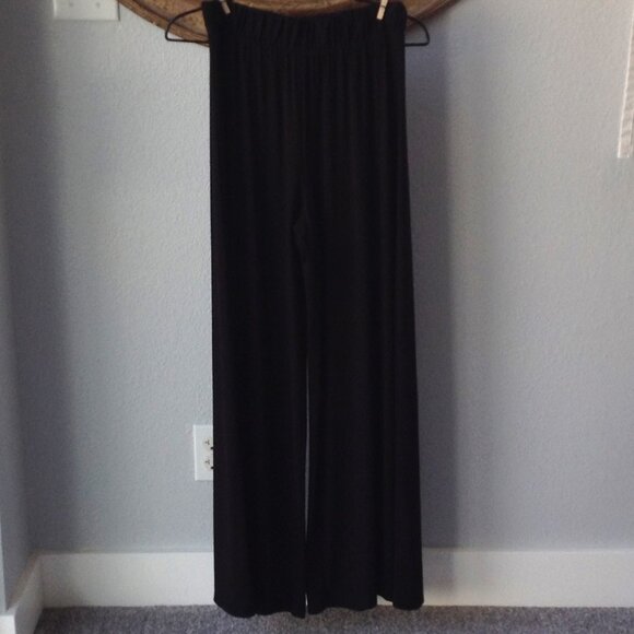 ⭐NLT WIDE LEG KNIT PANTS in Black, size Medium – LIKE NEW⭐ - Picture 1 of 5